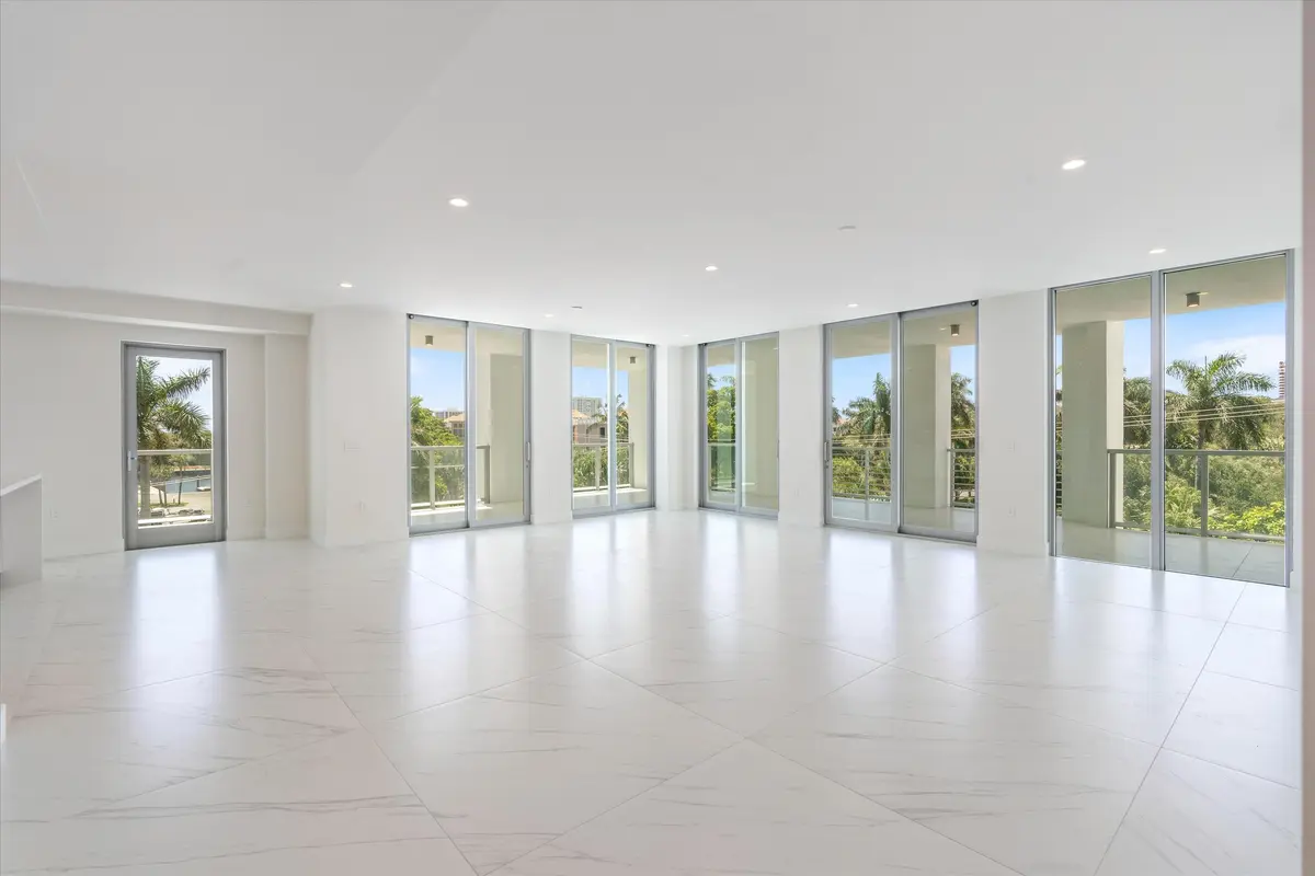 08-495 E Royal Palm Road #402-106 at 495 E Royal Palm Road 402, Boca Raton
