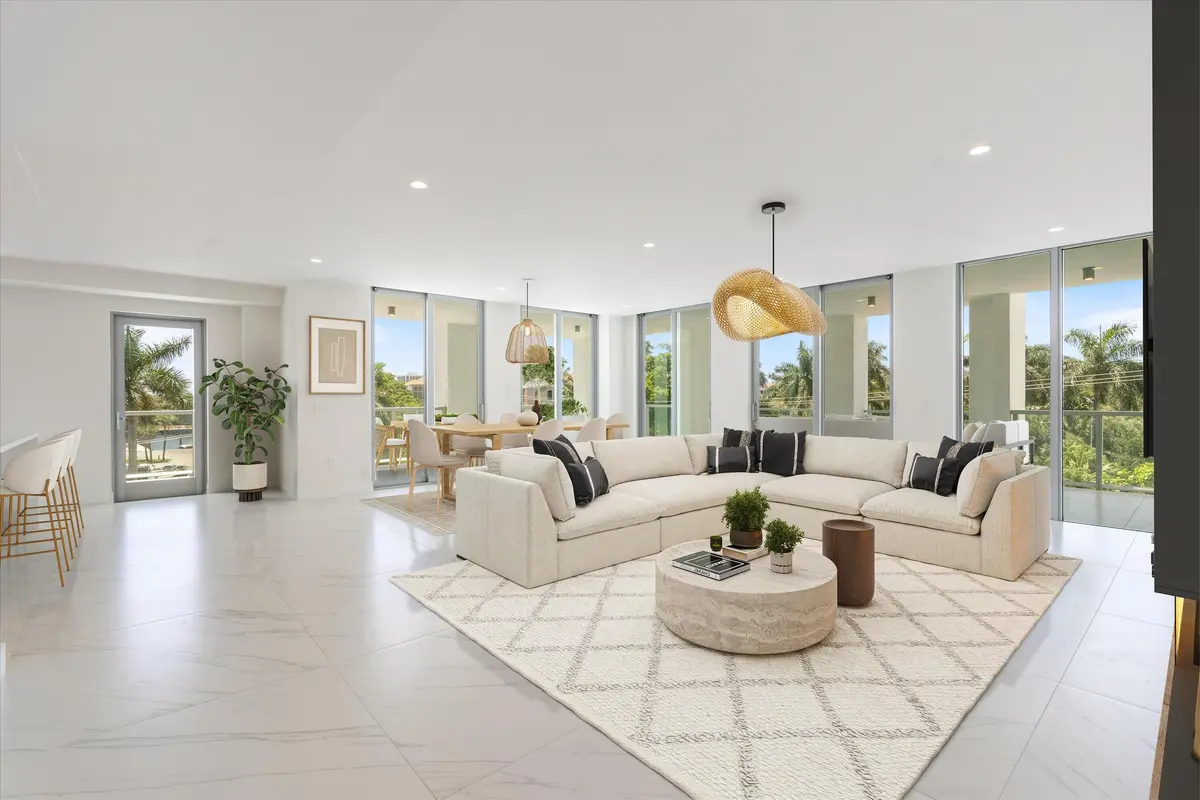 09-495 E Roayl Palm Road Boca Raton, FL- at 495 E Royal Palm Road 402, Boca Raton