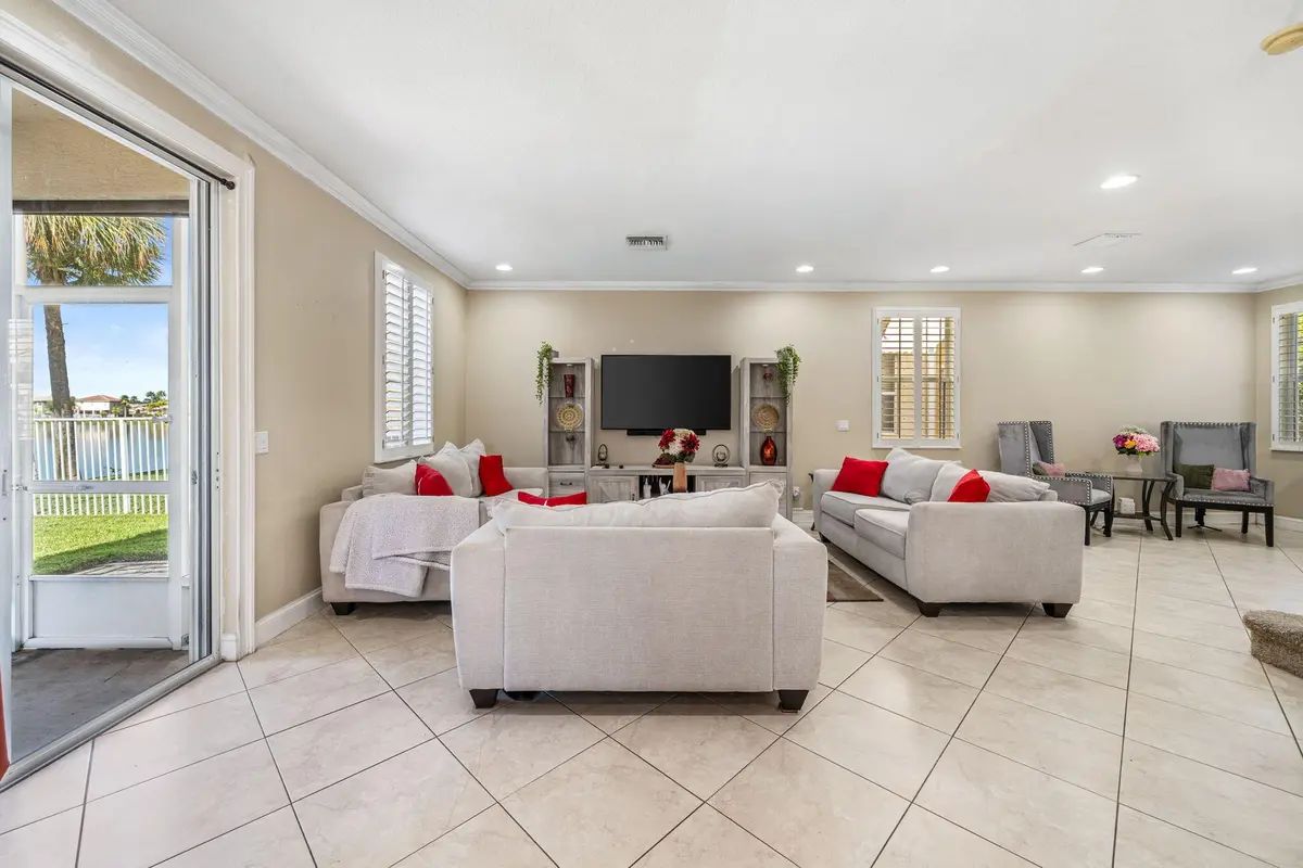 Great Room at 1003 NW Leonardo Circle, Port St. Lucie