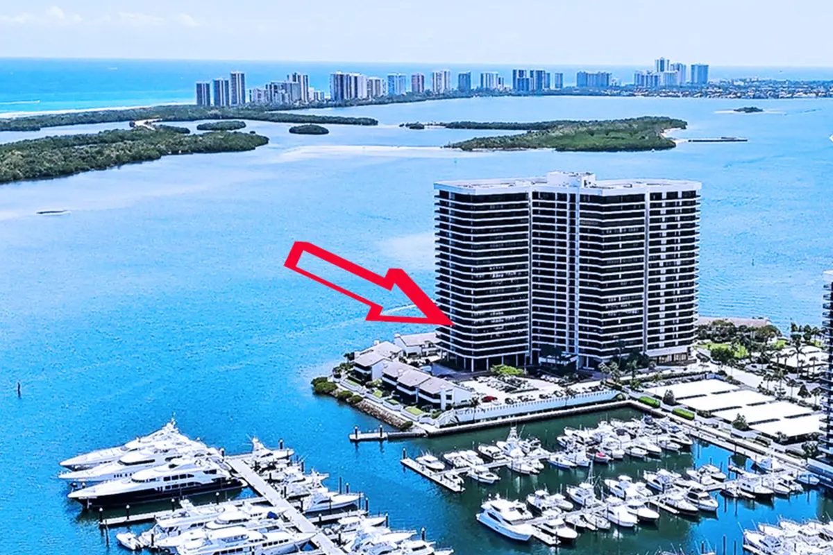 Aerial 100 Lake Point Tower - OPC at 100 Lakeshore Drive 456, North Palm Beach