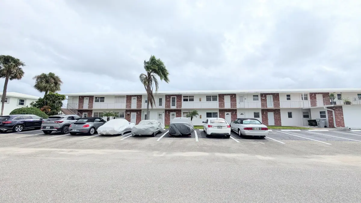 Front at 2800 W Golf Boulevard 219, Pompano Beach