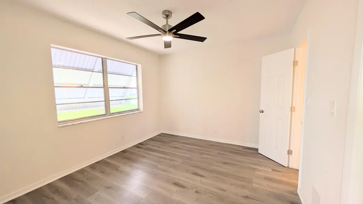 PXL_20251025_154109853.MP~2 at 2800 W Golf Boulevard 219, Pompano Beach