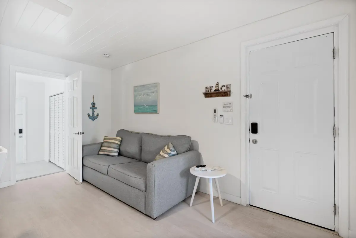 Livingroom 5 at 670 Hernando Street C, Fort Pierce