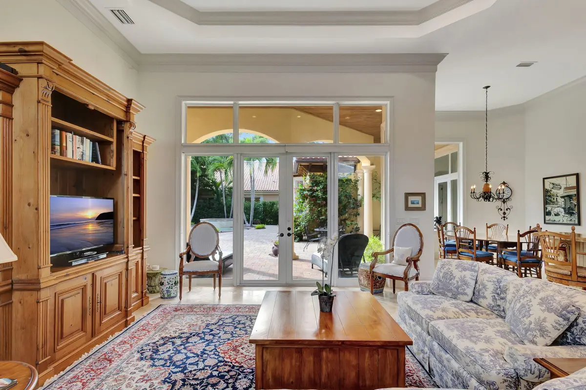 Family Room at 11264 Isle Brook Court, Wellington