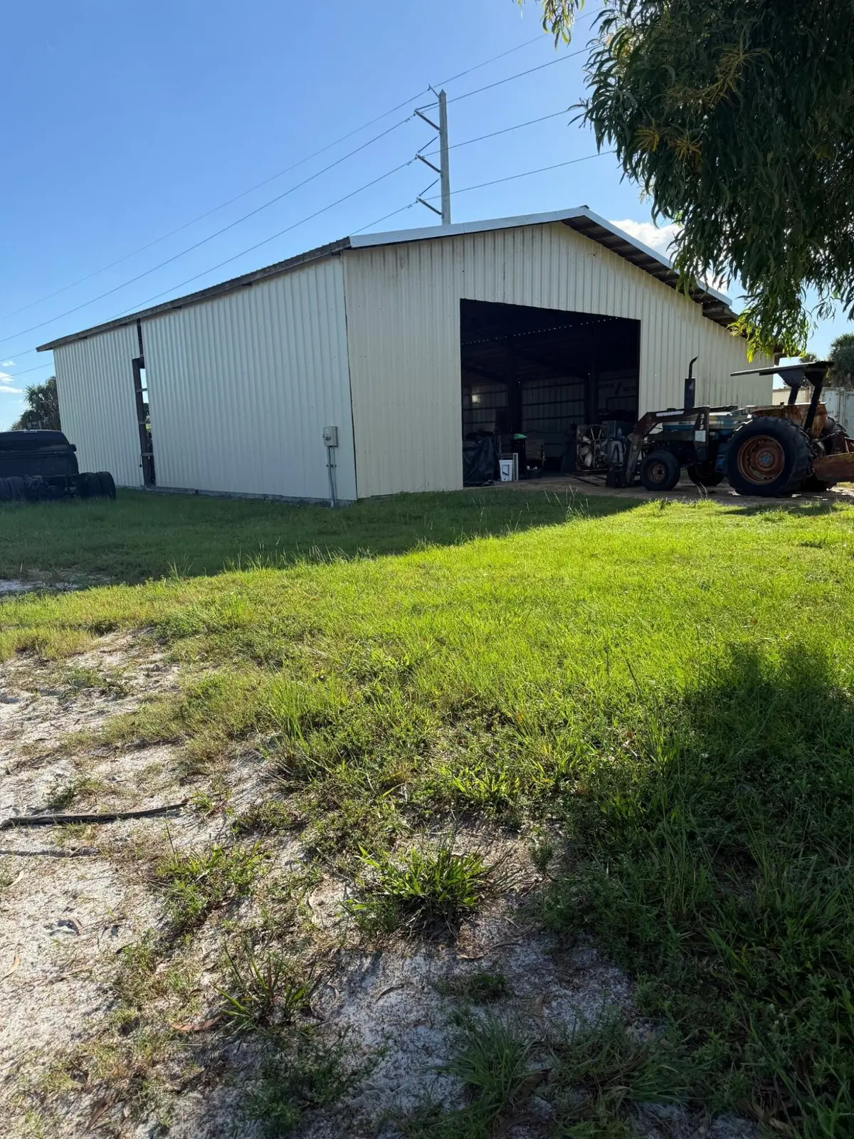 54' x 60' Metal Building at 23993 SW Cardamine Street, Indiantown