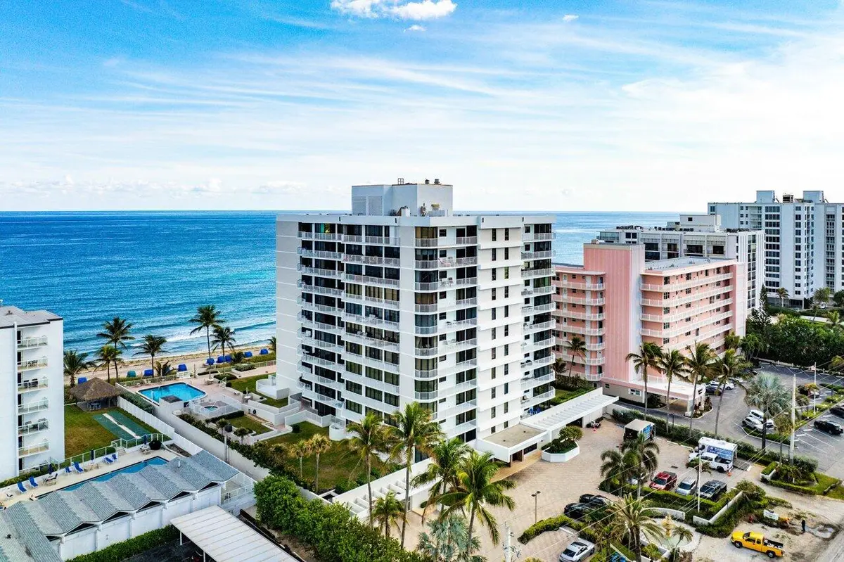 2917 S Ocean Unit 104 at 2917 S Ocean Boulevard 104, Highland Beach