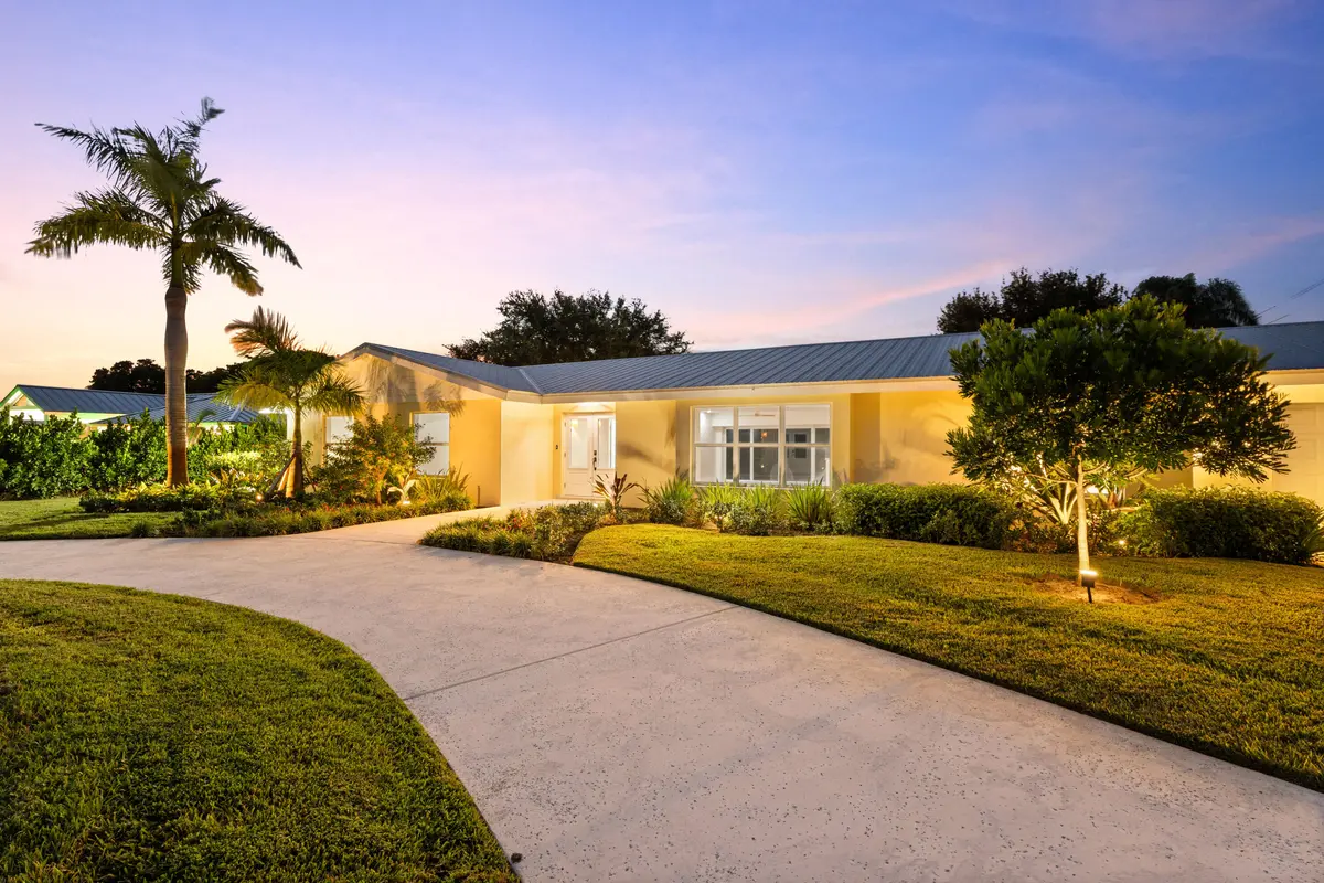 SMG02485_1 at 1609 NW River Trail, Stuart