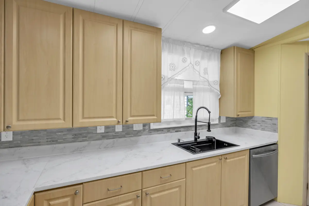 Kitchen Window at 7850 SE Shenandoah Drive, Hobe Sound