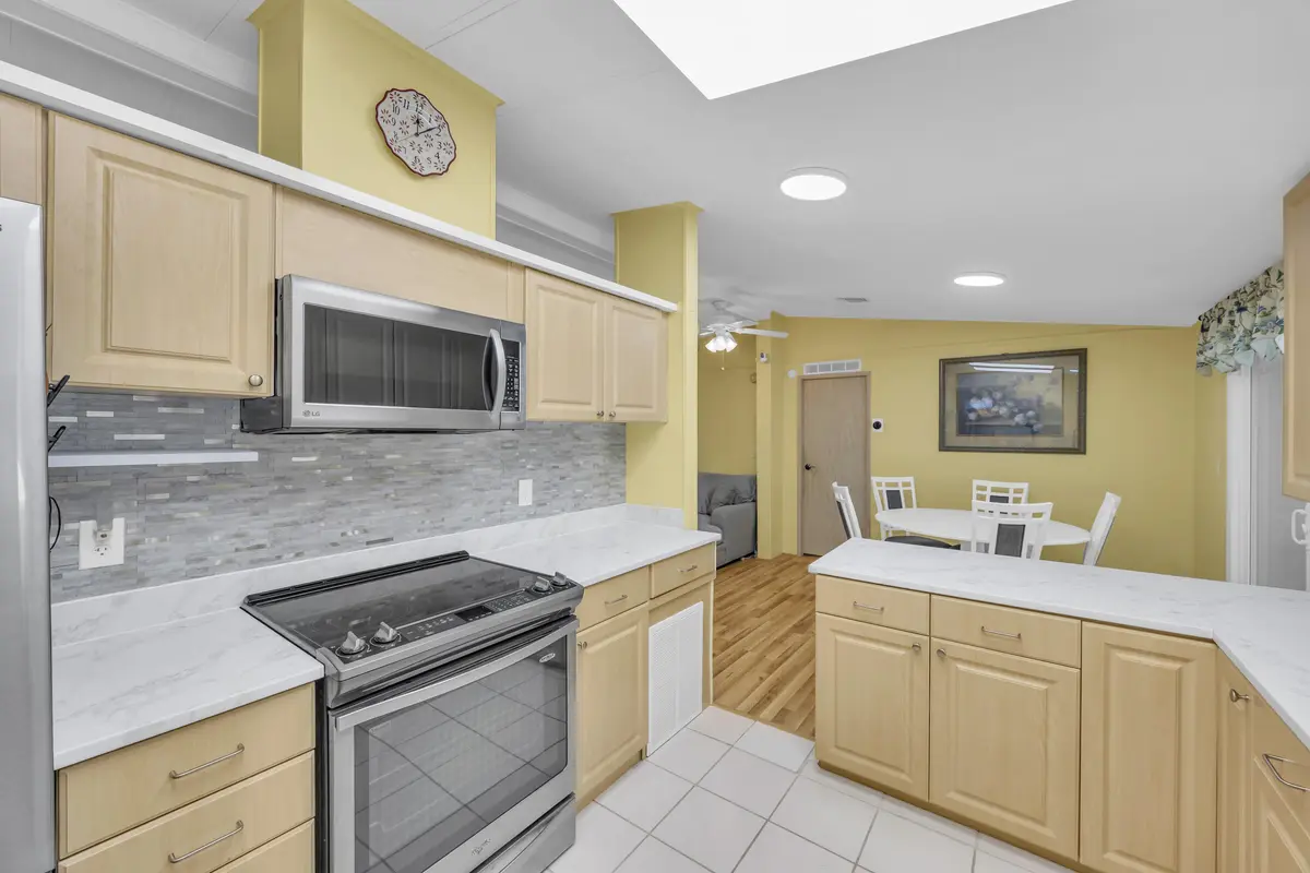 Stainless Steel Appliances at 7850 SE Shenandoah Drive, Hobe Sound