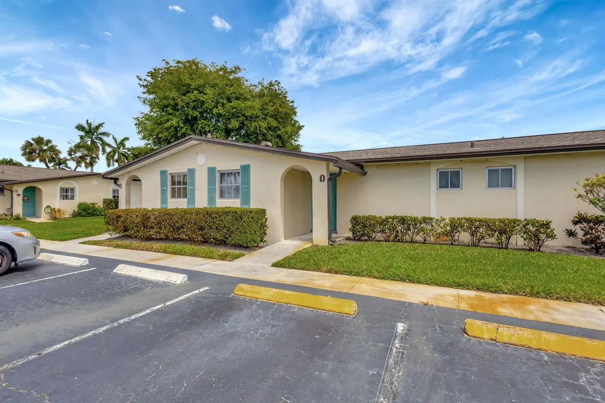 2-web-or-mls-3 (21) at 2966 Ashley Dr Drive I, West Palm Beach