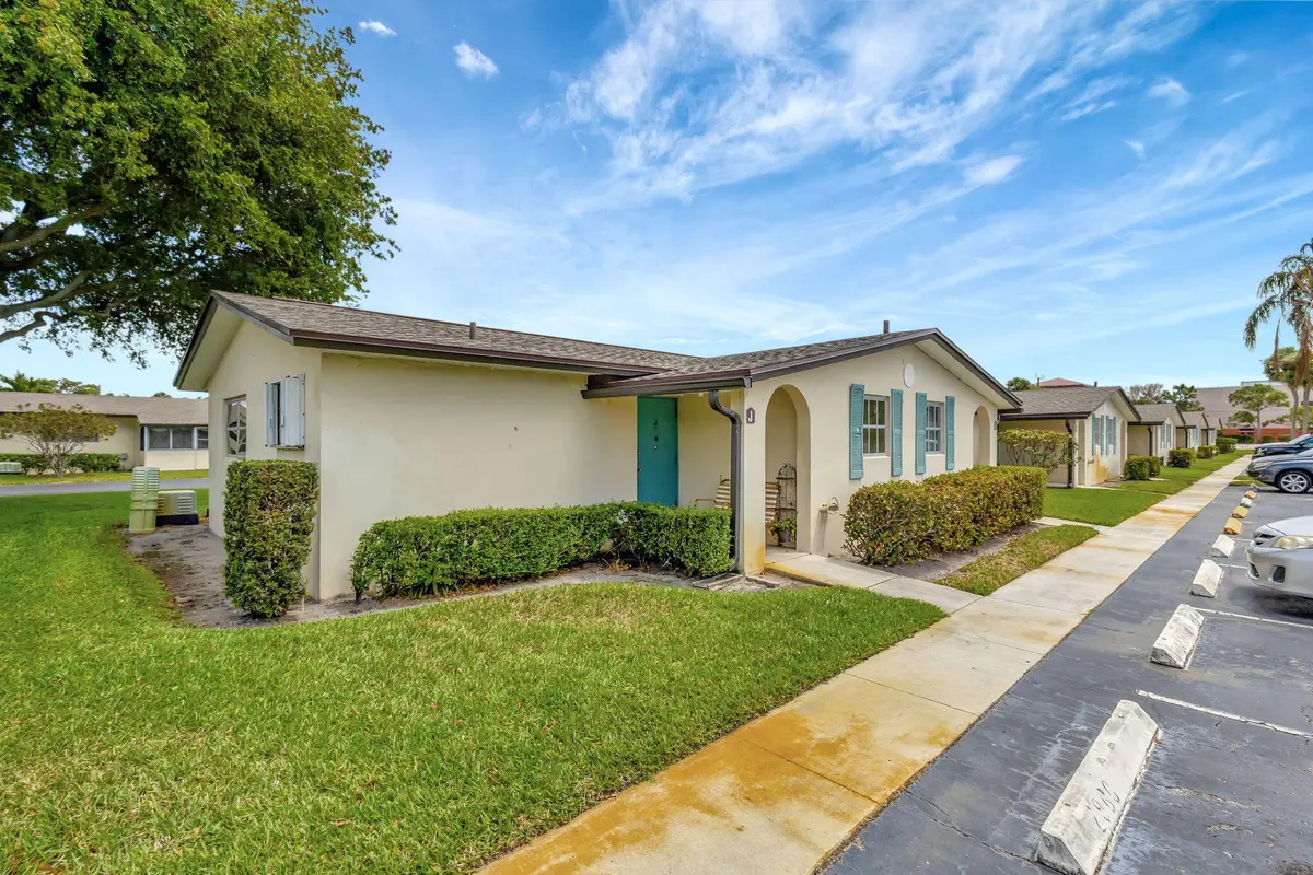 7-web-or-mls-3 (31) at 2966 Ashley Dr Drive I, West Palm Beach