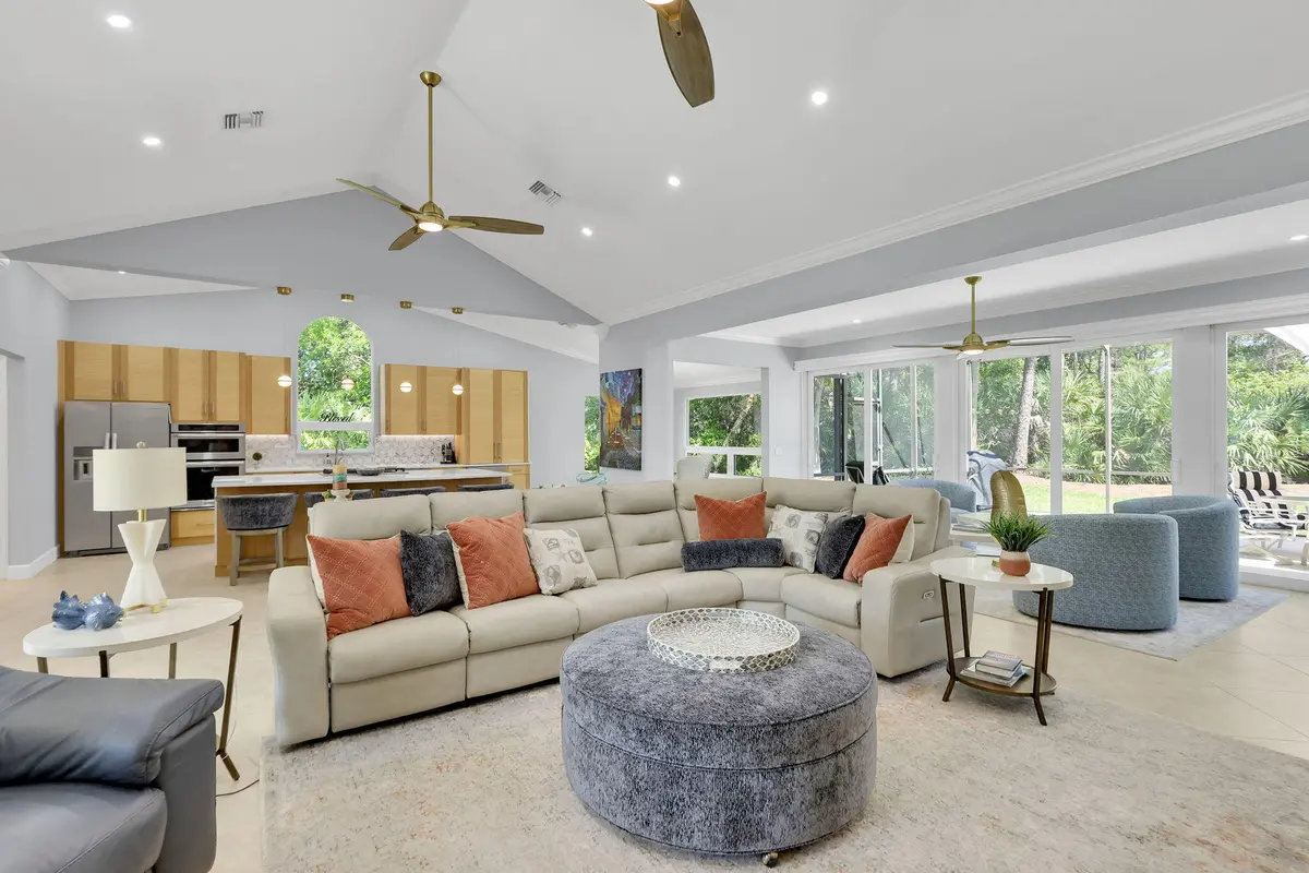 Large open floor plan at 12831 NW Cinnamon Way, Palm City