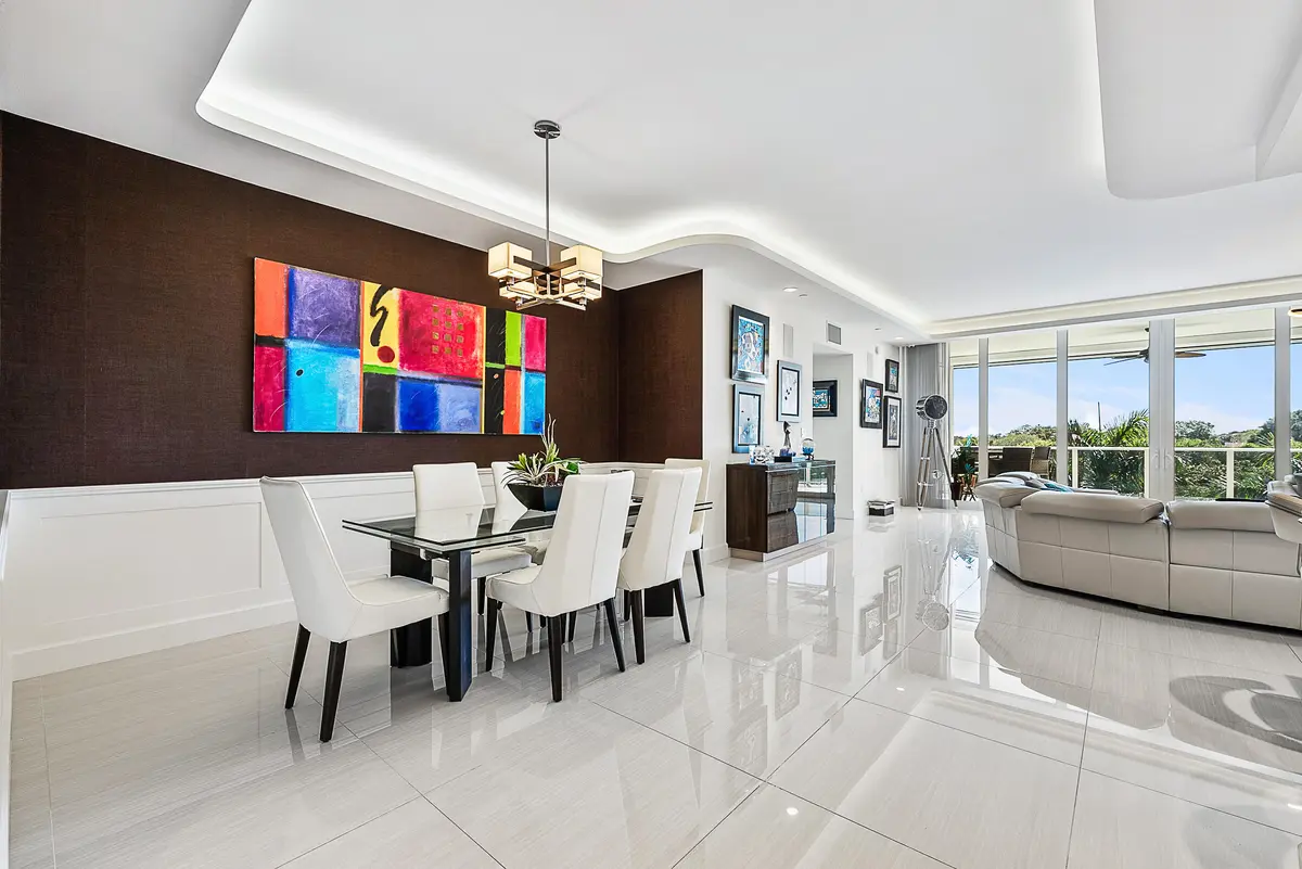 Dining Area at 2720 Donald Ross Road 406, Palm Beach Gardens