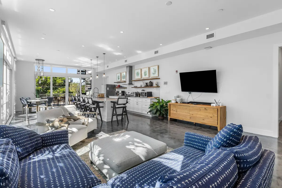 010-226PalmCourt-DelrayBeach-FL-33444-SM at 226 Palm Court, Delray Beach