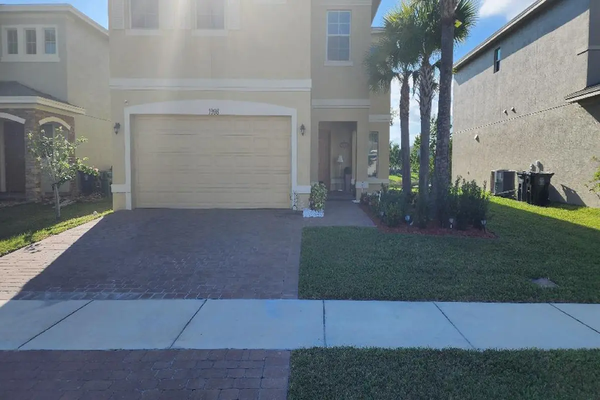 Catl house front at 1998 NW Cataluna Circle, Port St. Lucie
