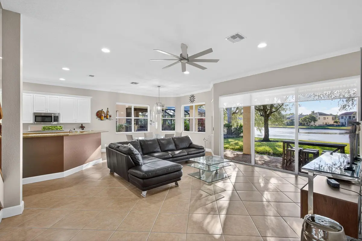 Family Room at 3563 Birague Drive, Wellington
