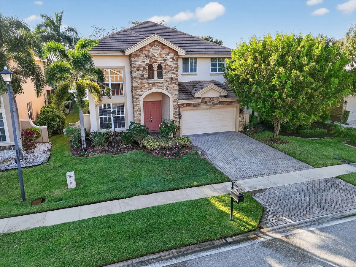 Front at 3563 Birague Drive, Wellington