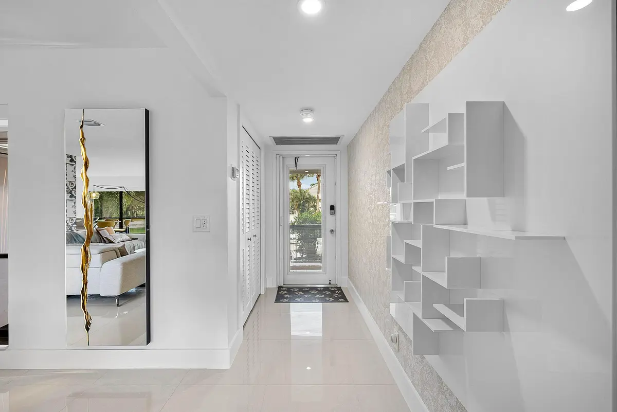 Entry at 3832 Quail Ridge Drive Blue Heron, Boynton Beach