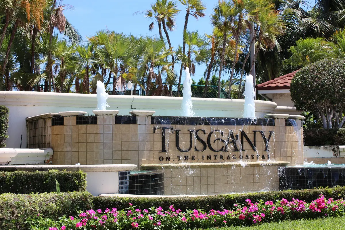 Front Entrance at 3302 Tuscany Way, Boynton Beach
