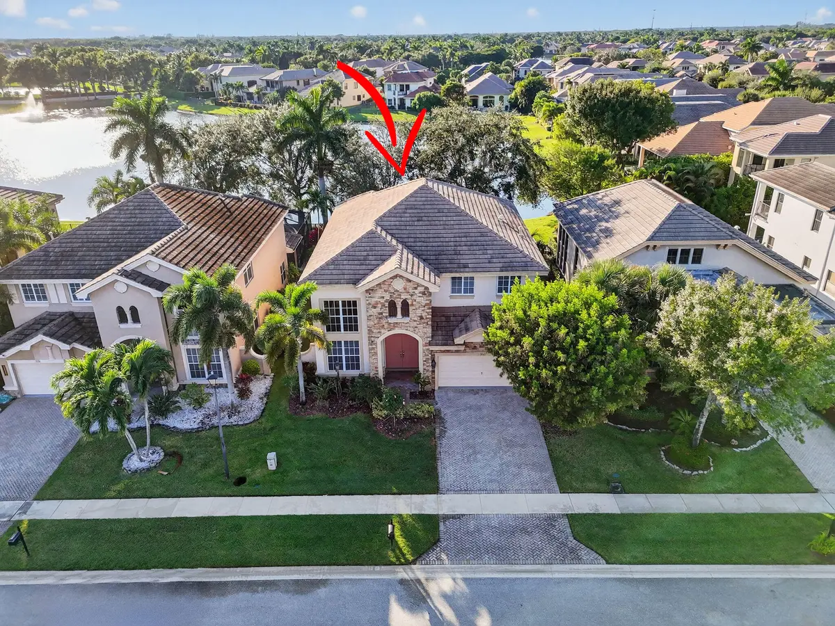 Front at 3563 Birague Drive, Wellington