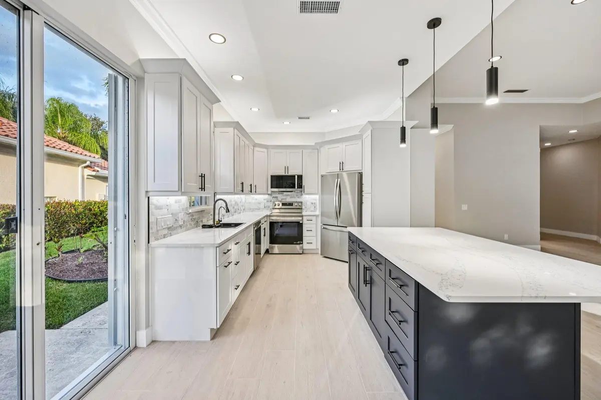 13-web-or-mls-SE Retreat Dr-S0611-013 at 8774 SE Retreat Drive, Hobe Sound