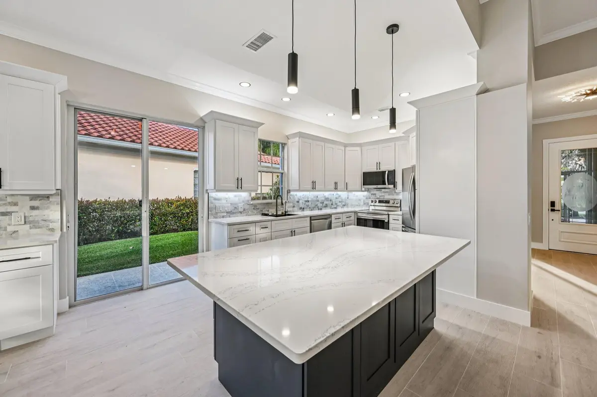 12-web-or-mls-SE Retreat Dr-S0611-012 at 8774 SE Retreat Drive, Hobe Sound