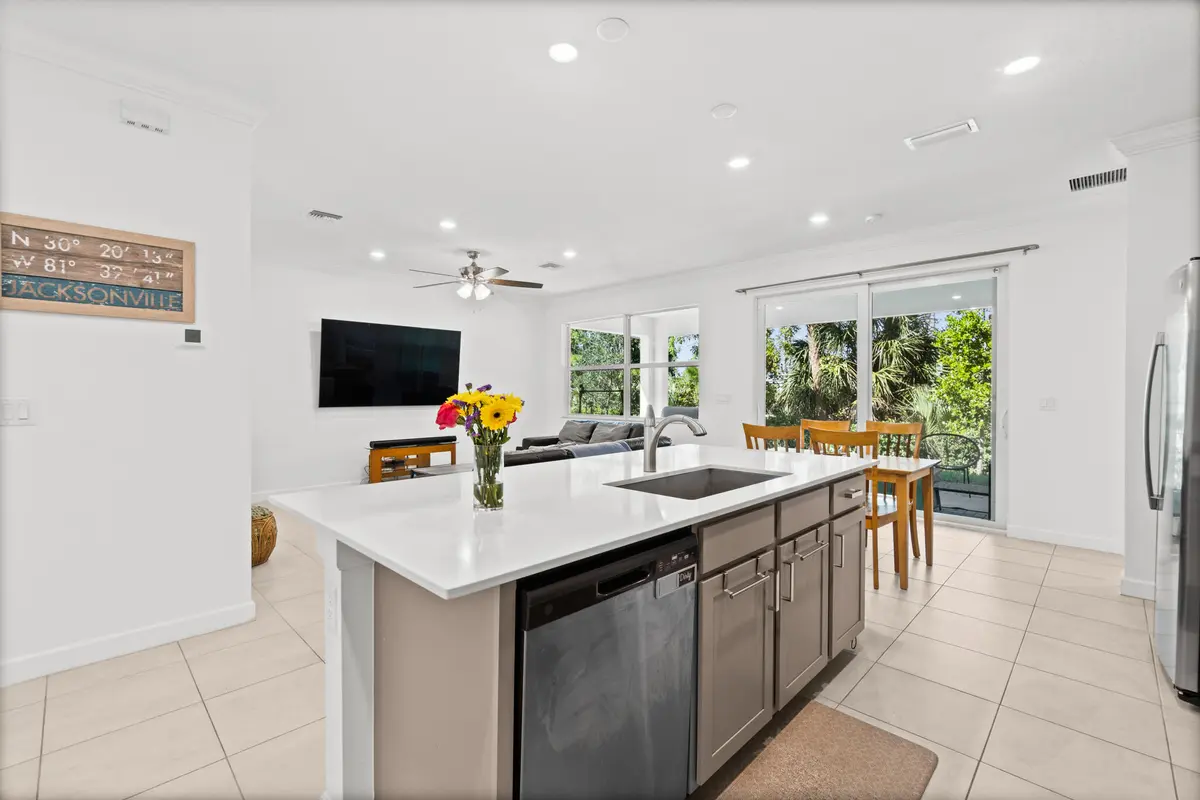 460 Veridian Cir NW, Palm Bay, FL 32907- at 460 Veridian Circle, Palm Bay