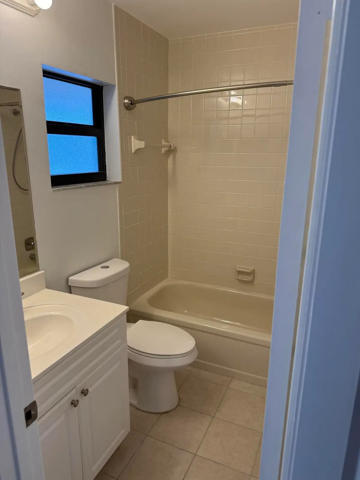 Second Bathroom at 1687 SW 20th Terrace, Deerfield Beach