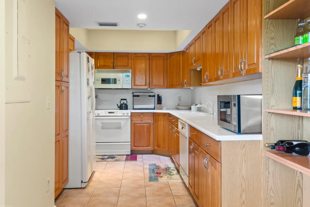 13244 Polo Club Dr Unit 206C 014 at 13244 Polo Club Road C206, Wellington