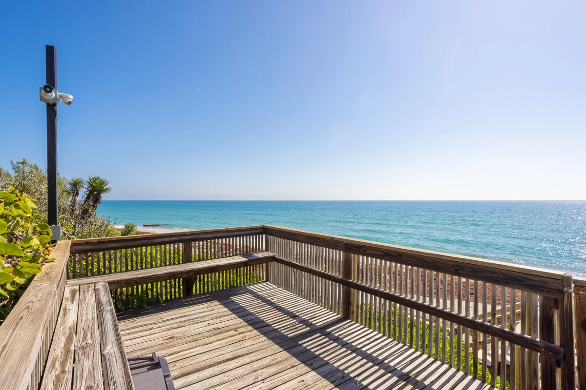 Ocean Access at 2 Sloans Curve Drive, Palm Beach
