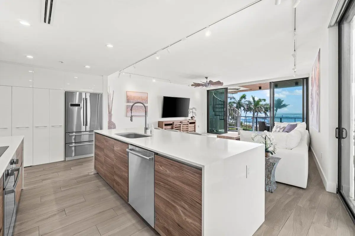 006-106InletWay-304-PalmBeachShores-FL-3 at 106 Inlet Way 304, Palm Beach Shores