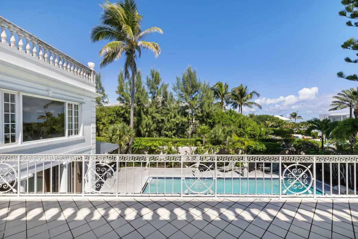 ET6A8660 at 1048 S Ocean Boulevard, Palm Beach