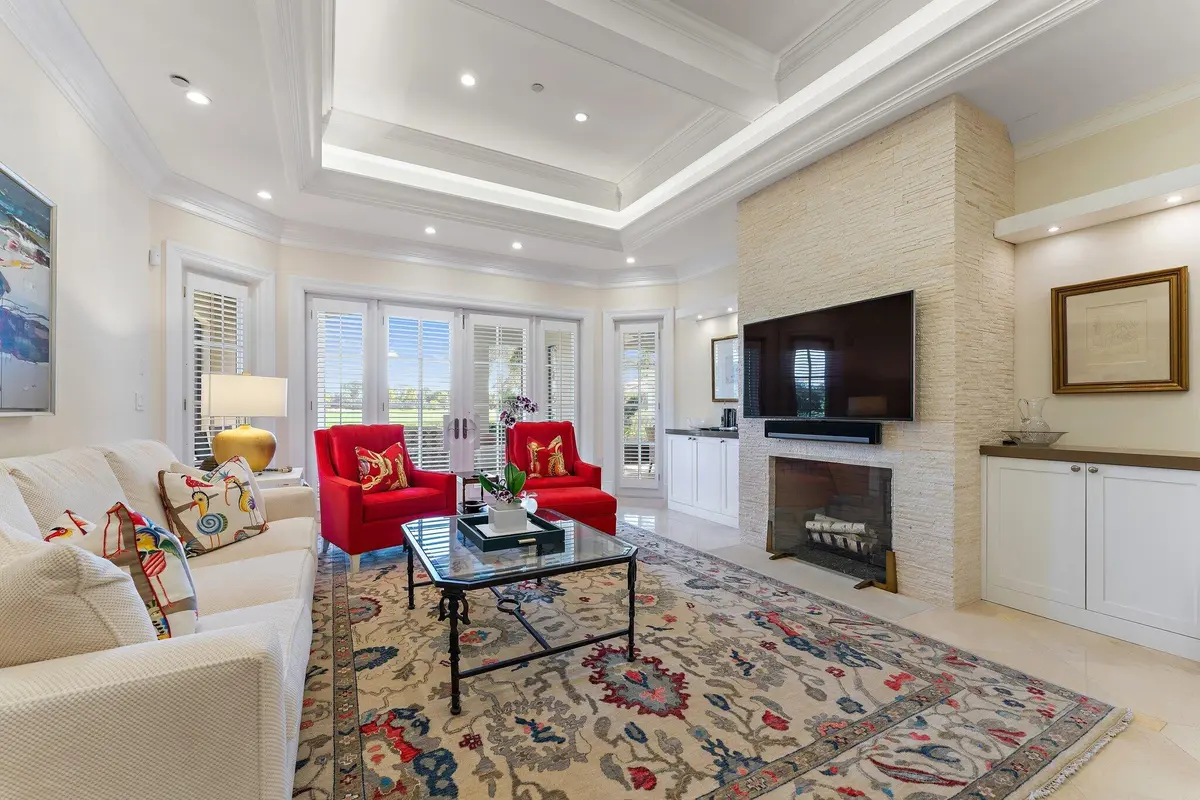 FAMILY ROOM at 611 White Pelican Way, Jupiter