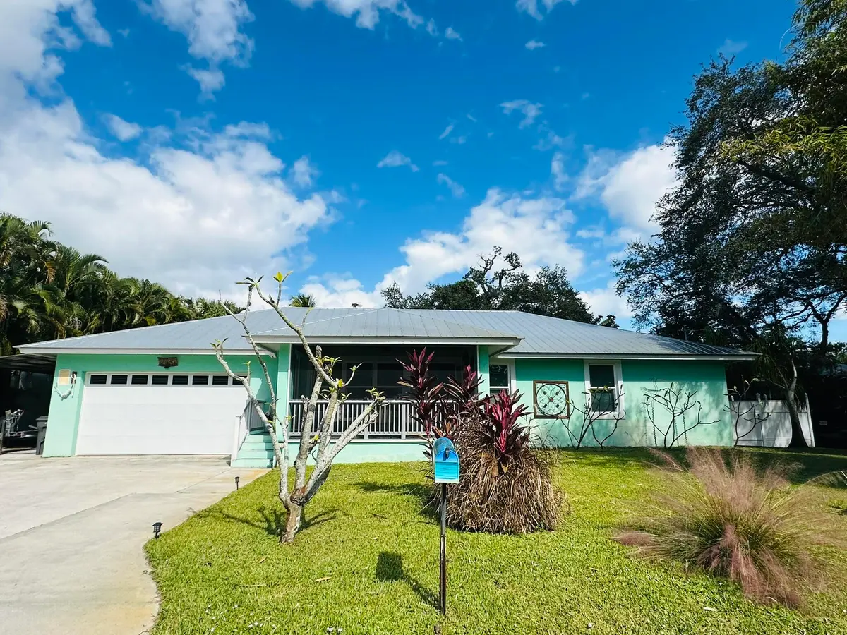 IMG_3660 at 2415 Laurel Lane, Palm Beach Gardens