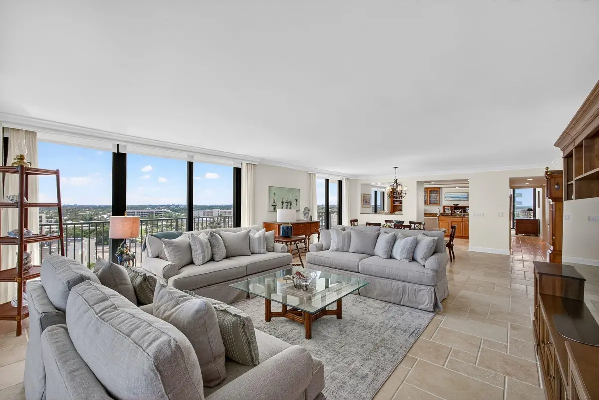 Living Room at 400 Beach Road 804, Tequesta
