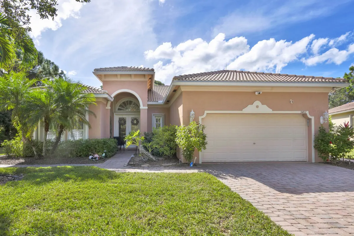 Front at 5411 Place Lake Drive, Fort Pierce