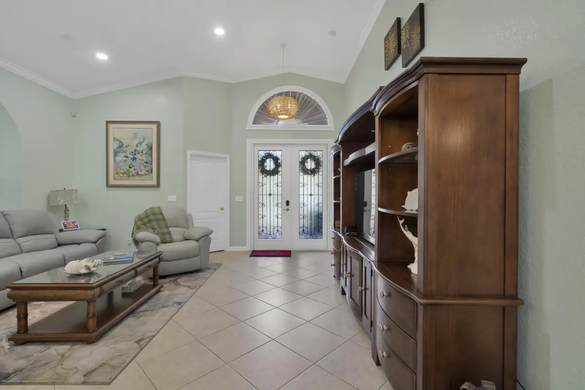 DSC07330 at 5411 Place Lake Drive, Fort Pierce