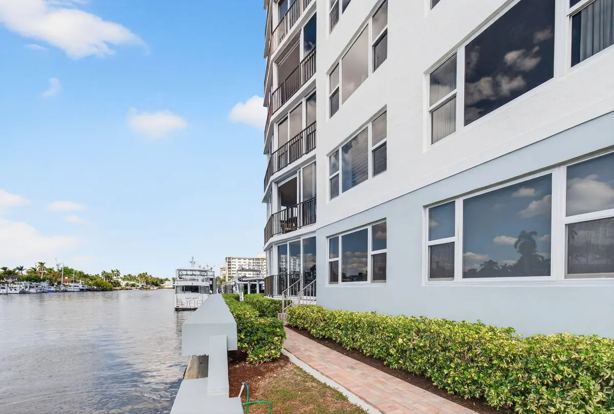 View Outside Unit at 200 Macfarlane Drive N-102, Delray Beach