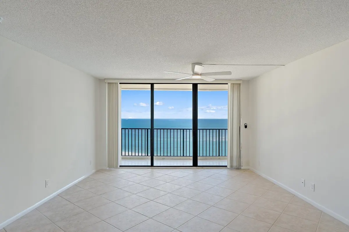 002-300OceanTrailWay-Jupiter-SMALL at 300 Ocean Trail 1406, Jupiter