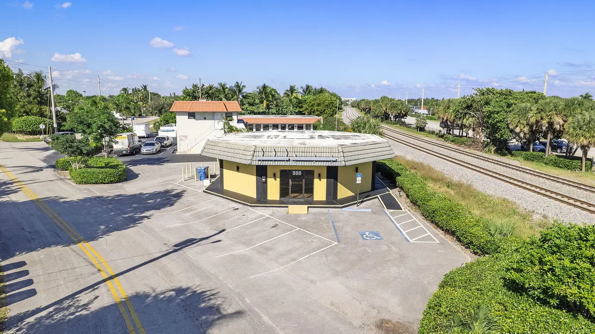 Aerial View at 888 E Coast Avenue, Lantana