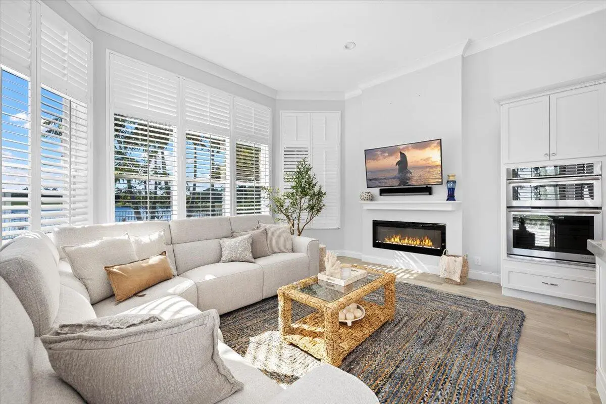 16-LUX_2184.jpg1 at 7557 Preserve Drive, West Palm Beach