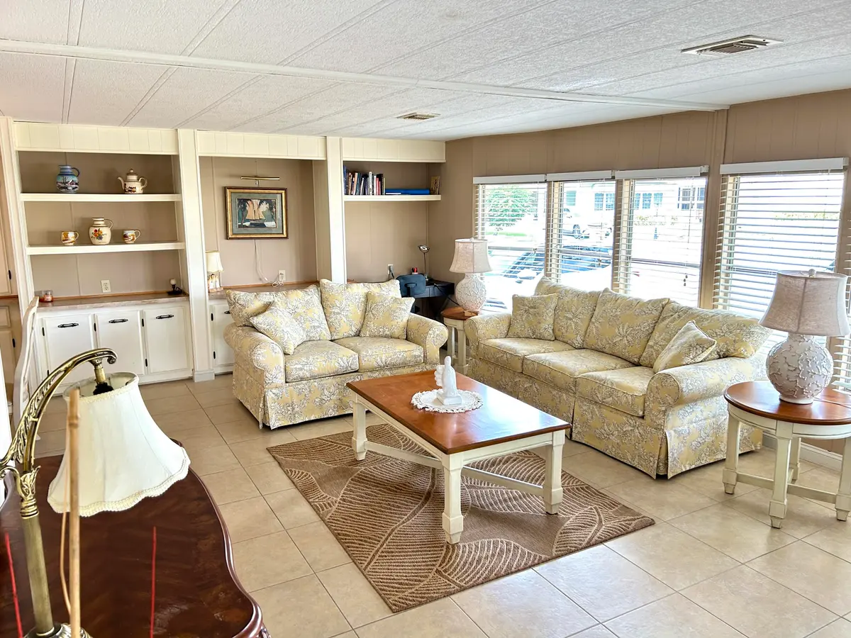 IMG_1615 at 292 NW 53 Street, Deerfield Beach