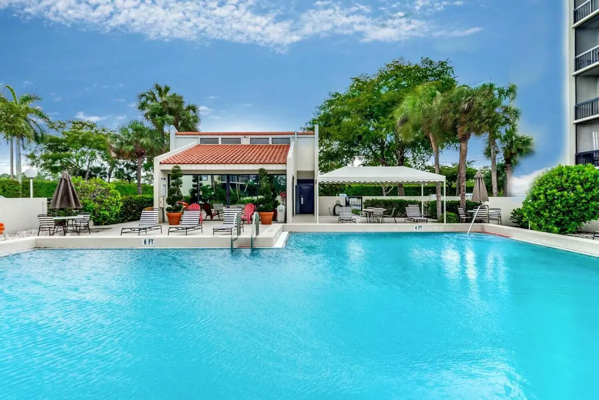 20230617004415751979000000-o at 2550 Presidential Way 302, West Palm Beach