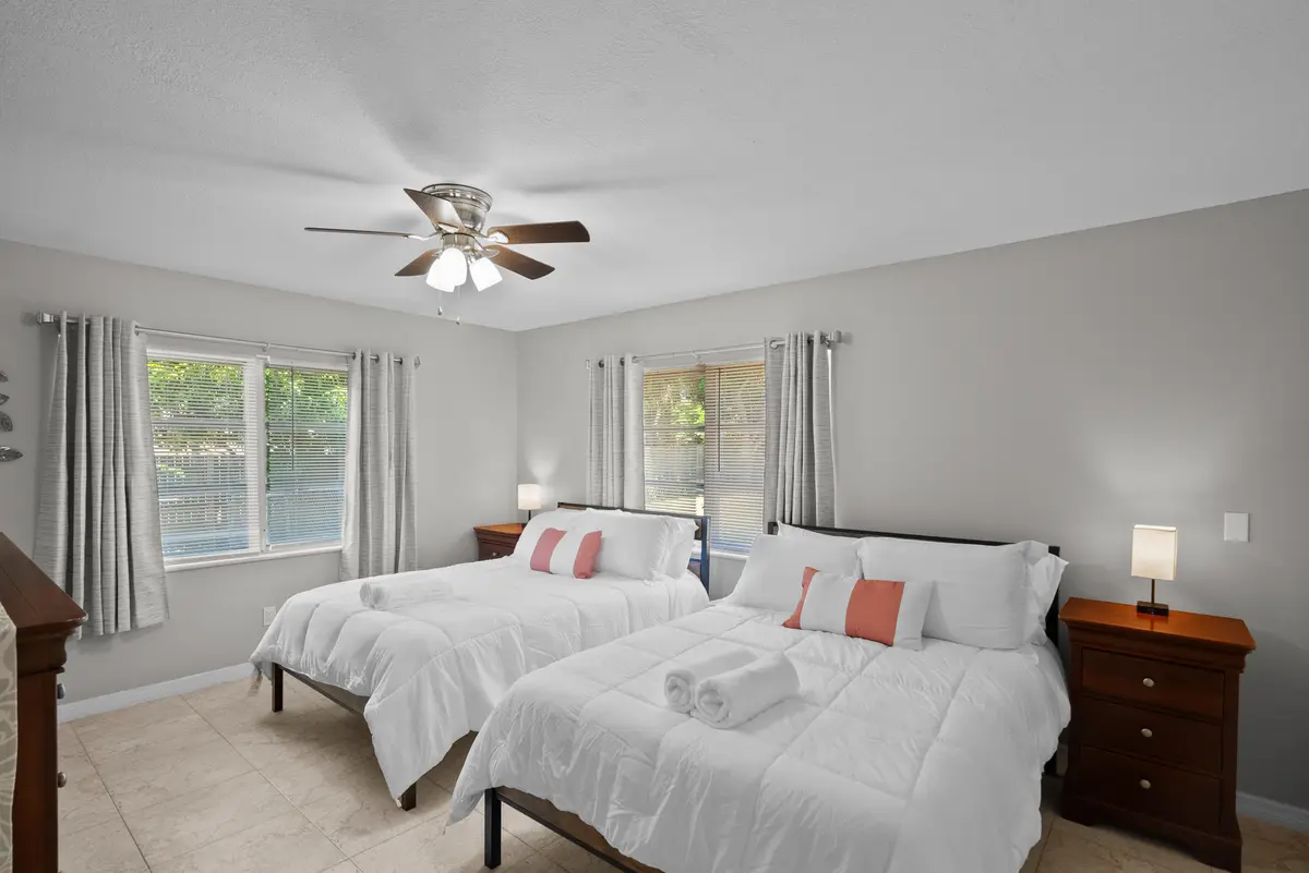 DSC00309 at 4220 Sunrise Boulevard, Fort Pierce