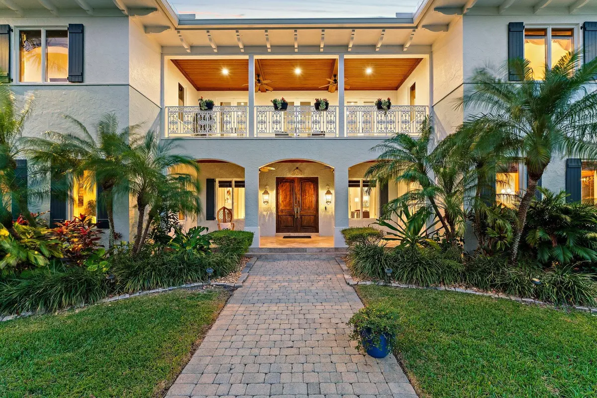Covered Loggia at 17392 SE Conch Bar Avenue, Tequesta