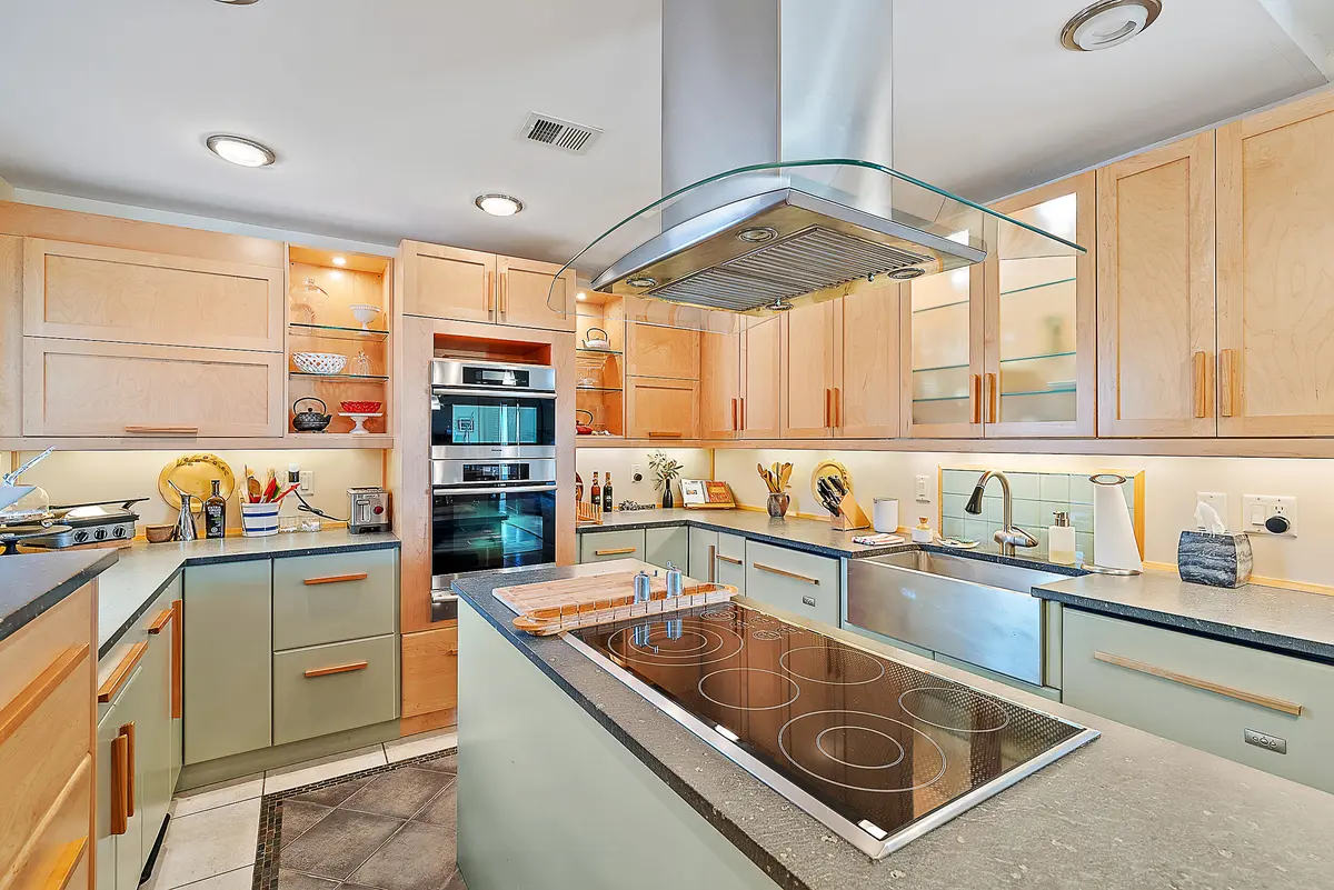 Kitchen at 2608 Fairway Drive, Jupiter