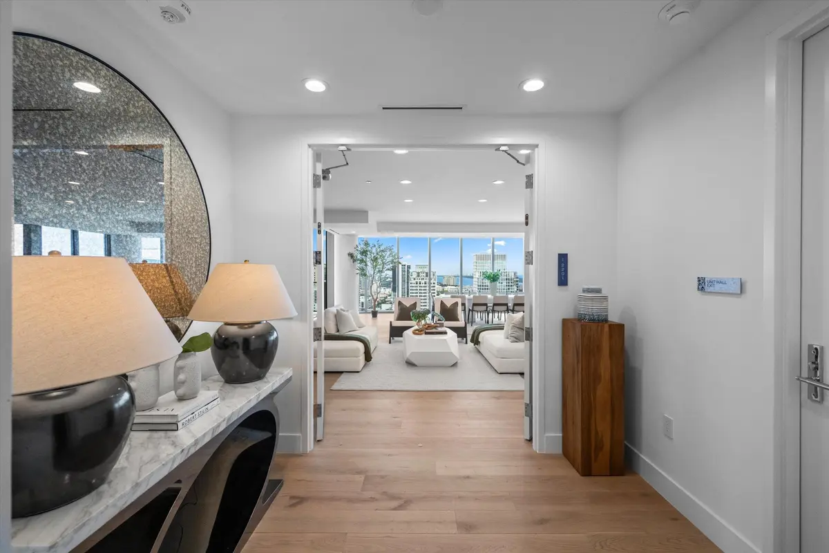 Entry at 1333 S Flagler Drive 2201, West Palm Beach