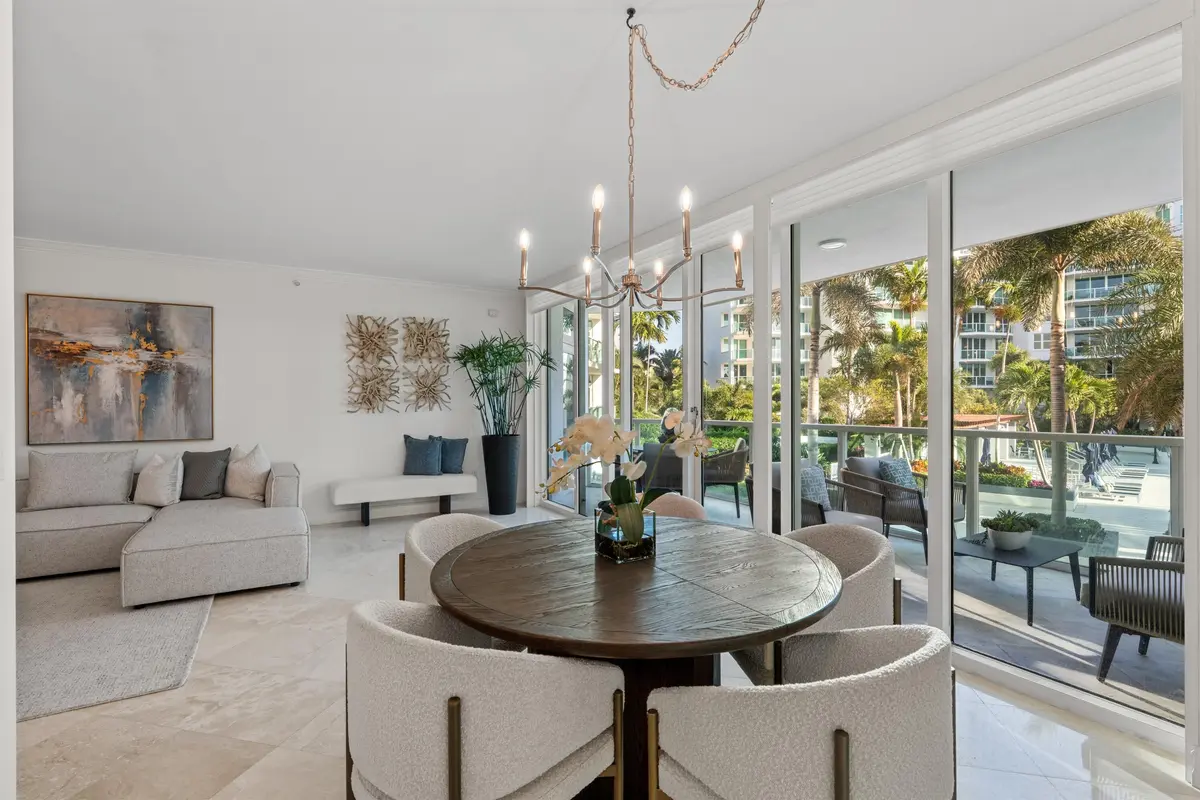 BREAKFAST_NOOK_LOOKING_OUT_DT at 550 SE Mizner Boulevard B202, Boca Raton