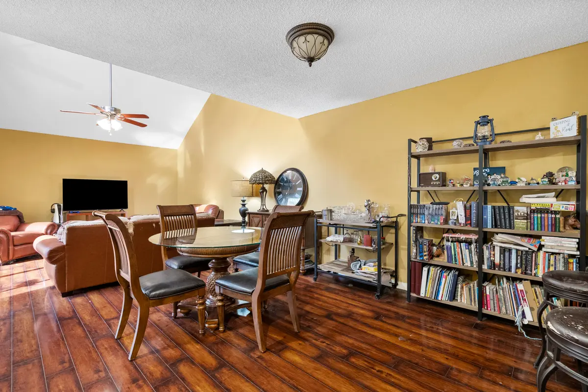 DSC06514 at 1100 SE Mitchell Avenue 101, Port St. Lucie