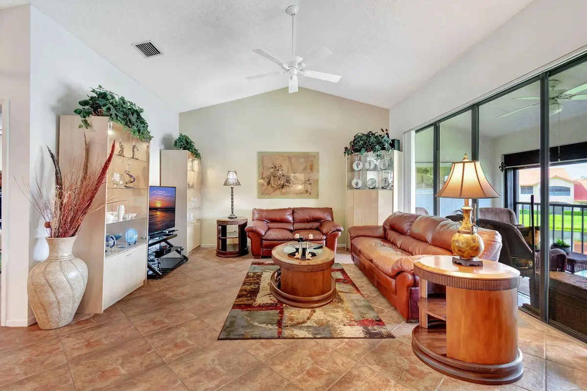 8300 Waterline Drive 201, Boynton Beach, FL – photo 4